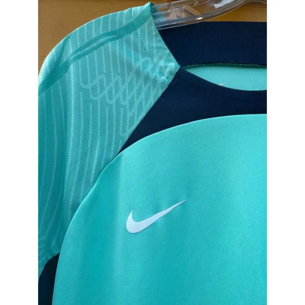 Nike Dri Fit Athletic Top XL Womens Aqua Teal Short Sleeve Performance Shirt